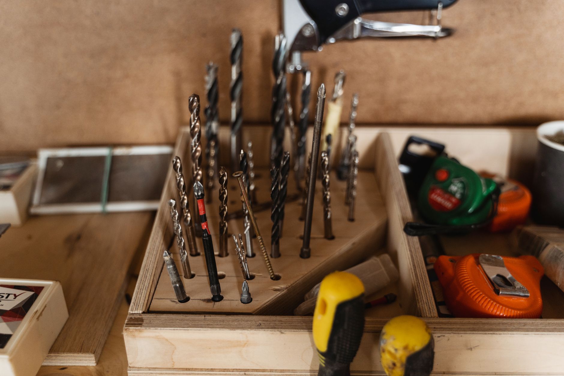 Bosch ou Makita : quelle perceuse sans fil choisir ?